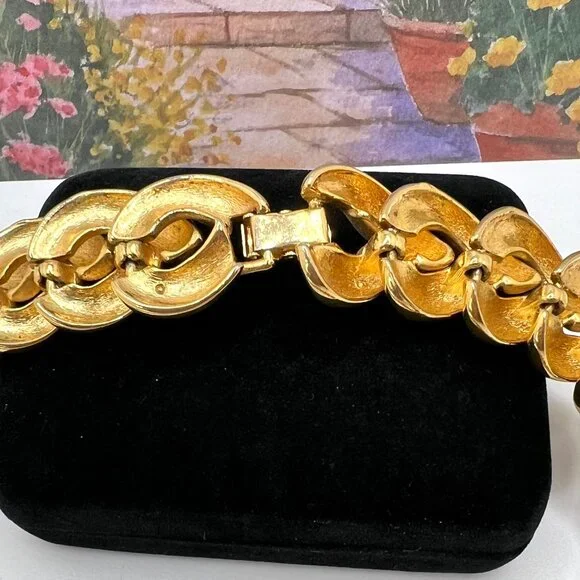 Avon Heavy Gold Braid Link Collar Necklace - Picture 4 of 4